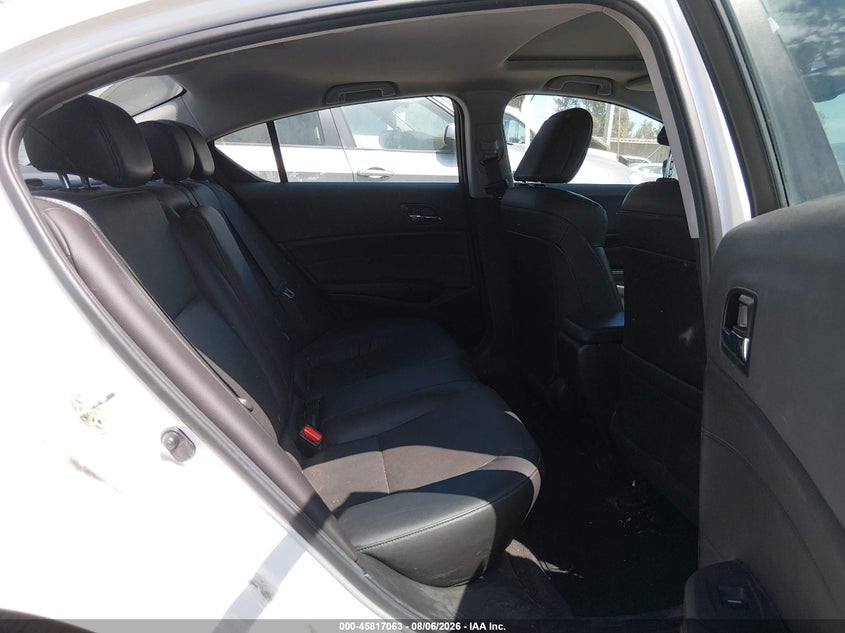 2016 ACURA ILX auction photo 8