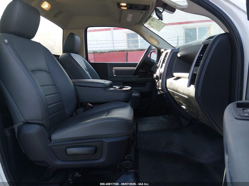 2018 RAM 1500 auction photo 5
