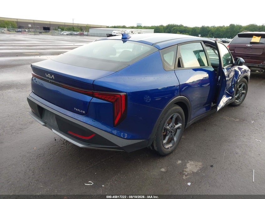 Vin: 3kpft4de9se027884, lot: 46316103, kia k4 lxs 20254