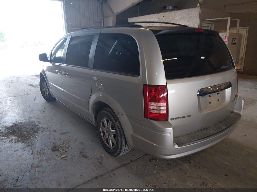 Vin: 2a4rr5d19ar399795, lot: 46316155, chrysler town & country touring 20103