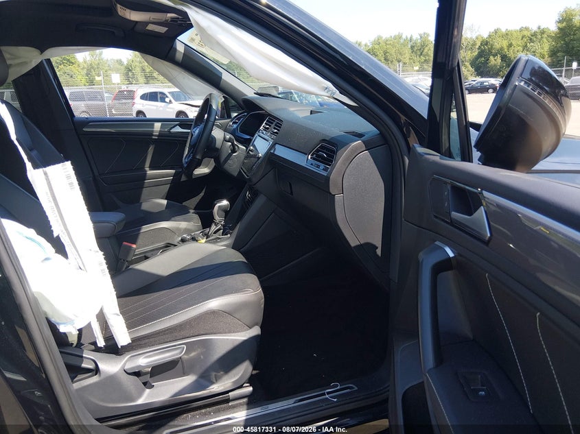 2024 VOLKSWAGEN TIGUAN 2.0T SE R-LINE BLACK · Фото 5