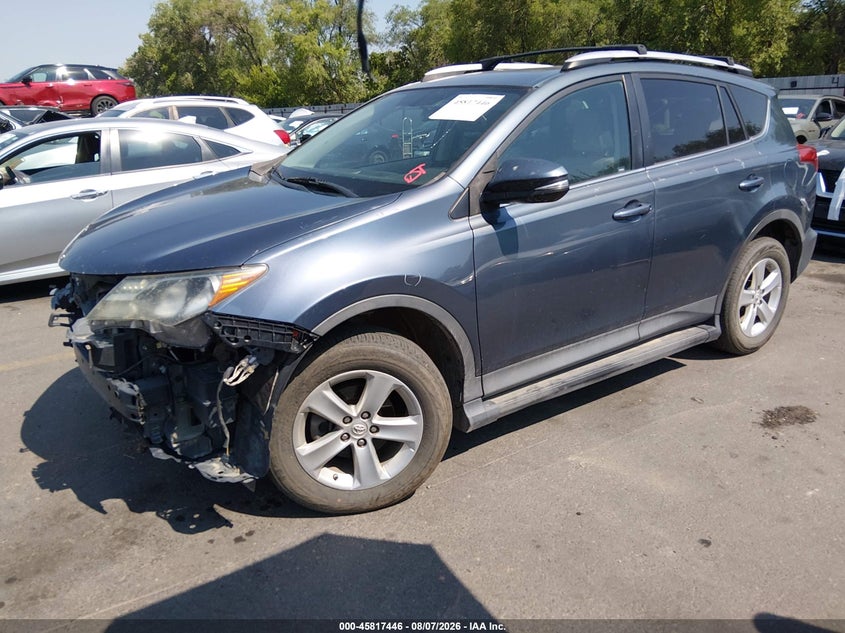 2013 TOYOTA RAV4 auction photo 2