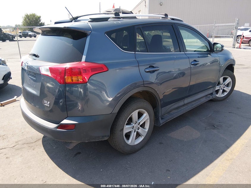 2013 TOYOTA RAV4 auction photo 4