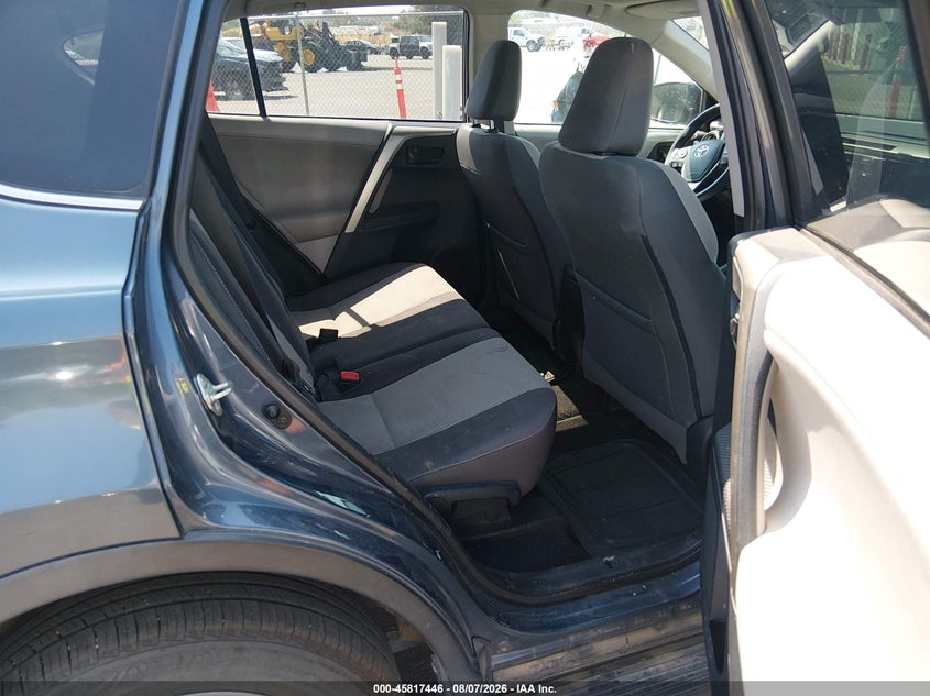 2013 TOYOTA RAV4 auction photo 8
