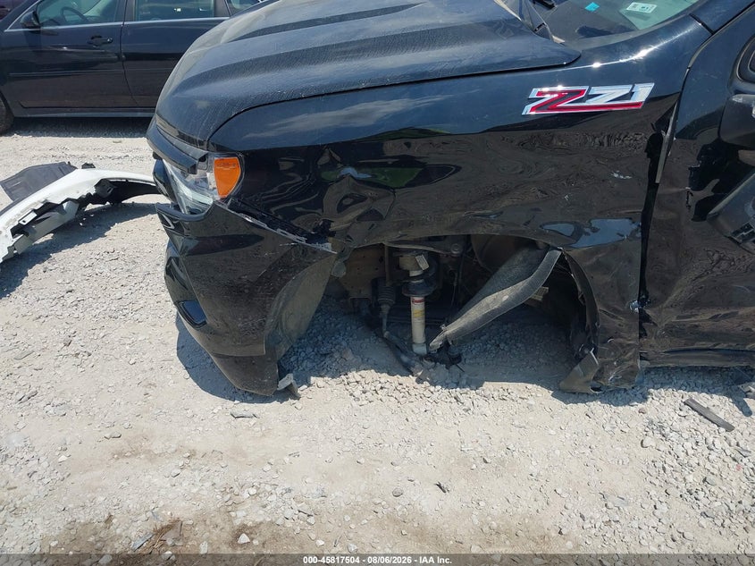 2025 CHEVROLET SILVERADO 1500 auction photo 6