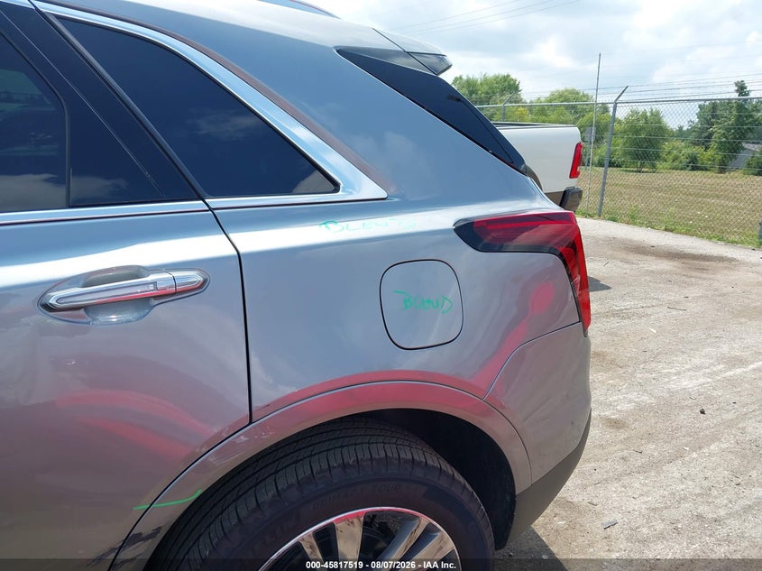 CADILLAC XT5 - zdjęcie 17