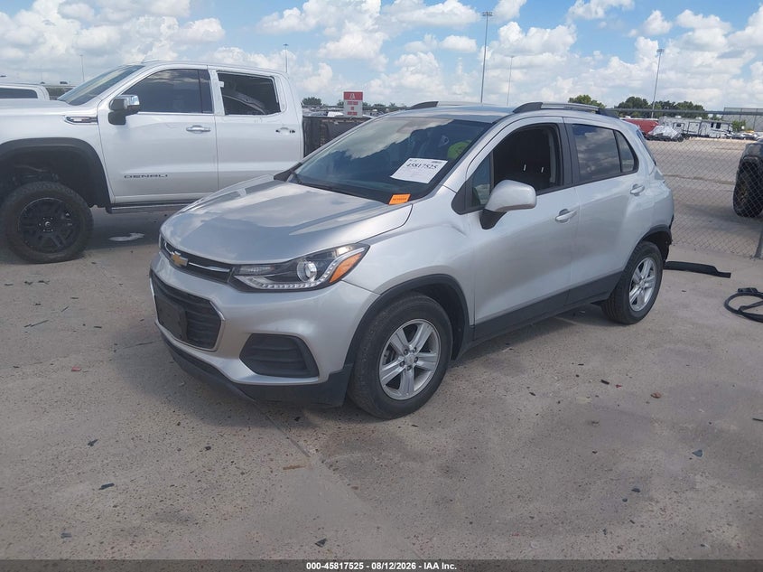 2021 CHEVROLET TRAX auction photo 2