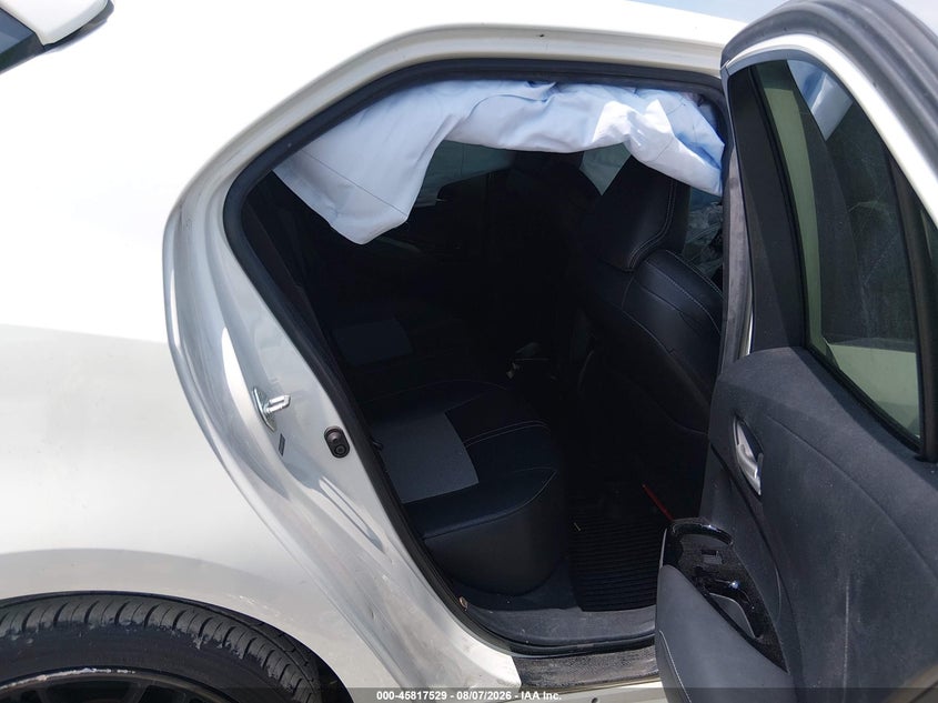 2019 TOYOTA COROLLA auction photo 8