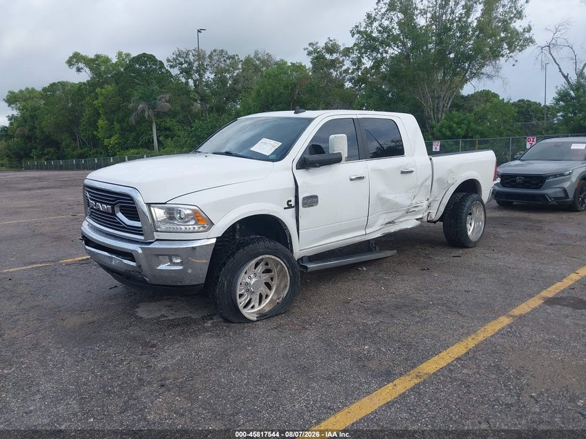 2017 RAM 3500, Left Side, IAAI, VIN 3C63R3NL4HG776170 — photo 2