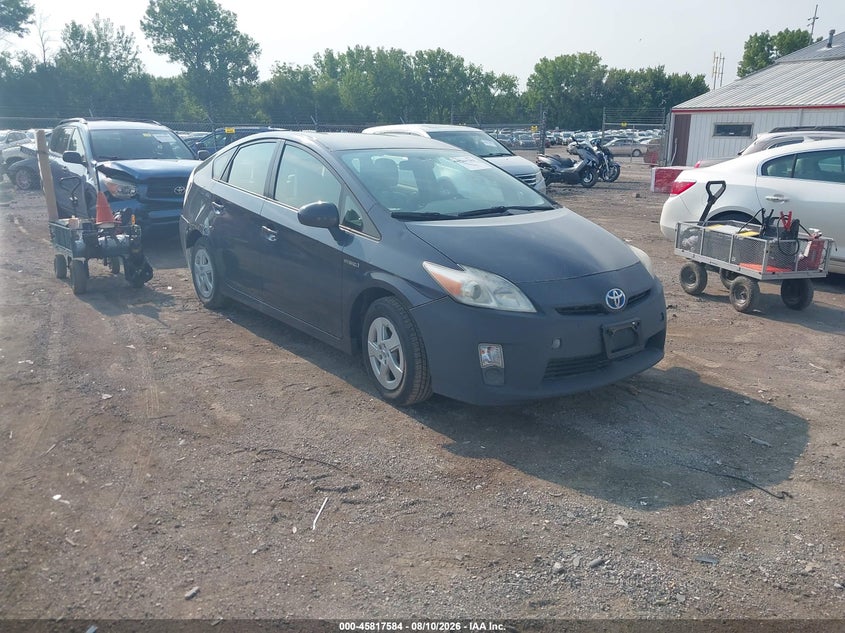 2010 TOYOTA PRIUS III