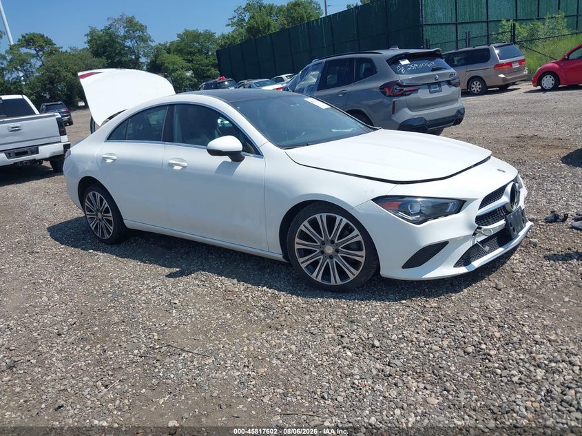 MERCEDES-BENZ CLA 250