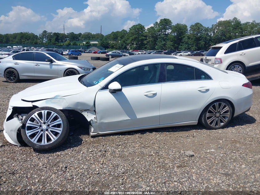 MERCEDES-BENZ CLA 250 - zdjęcie 14