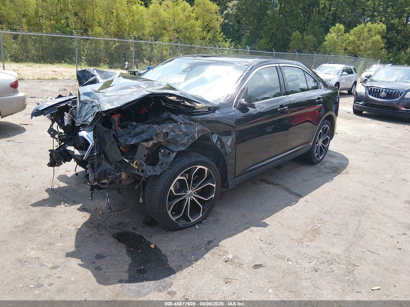 Vin: 1fahp2kt1dg122418, lot: 46316490, ford taurus sho 20132