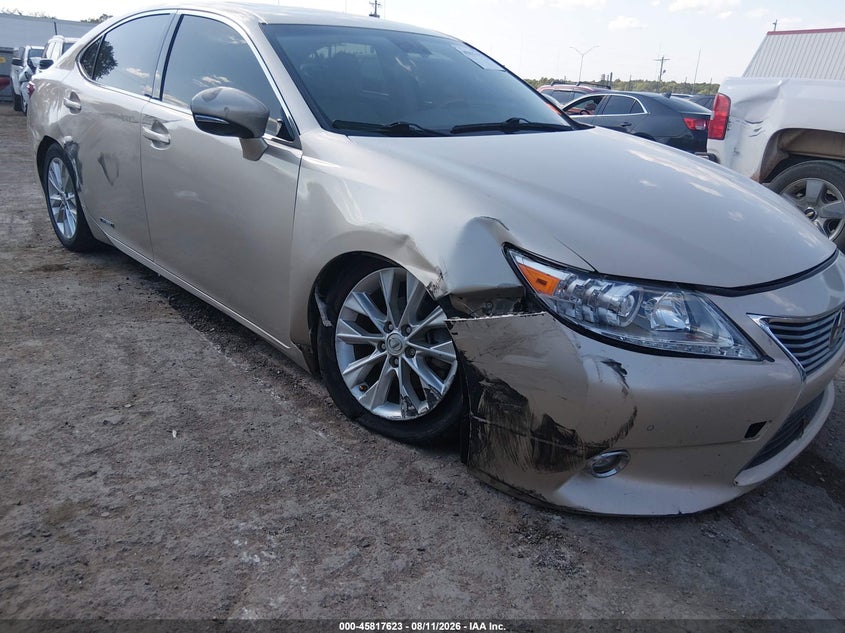LEXUS ES 300H - zdjęcie 6