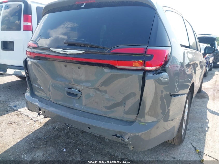 CHRYSLER PACIFICA - zdjęcie 6