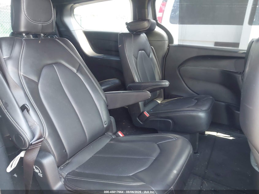 CHRYSLER PACIFICA - zdjęcie 8