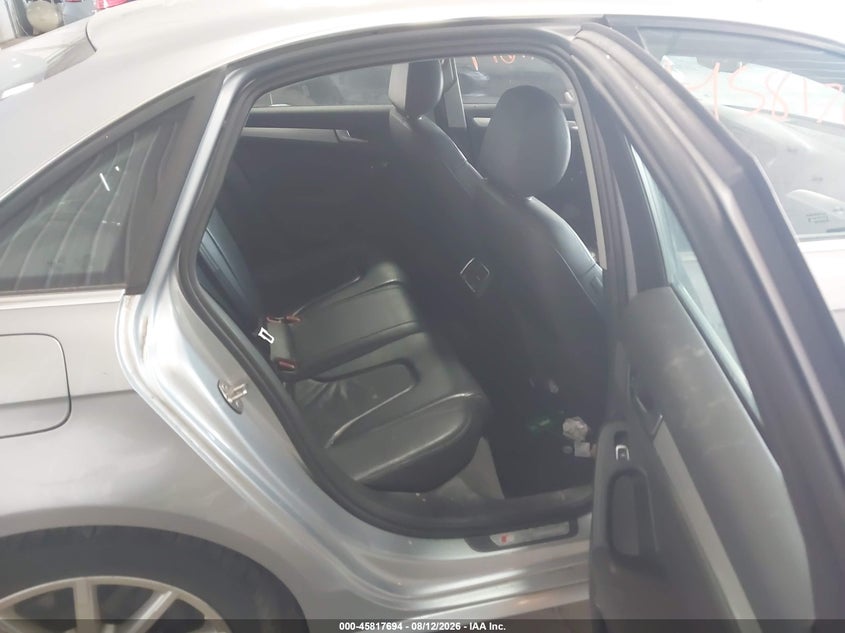 AUDI A4 - zdjęcie 8