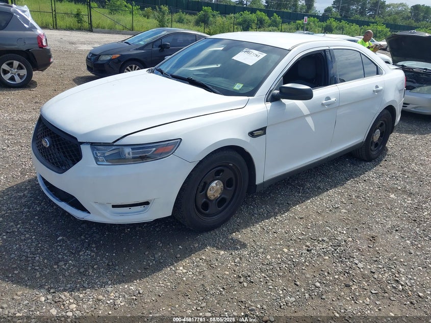 2018 FORD POLICE INTERCEPTOR auction photo 2