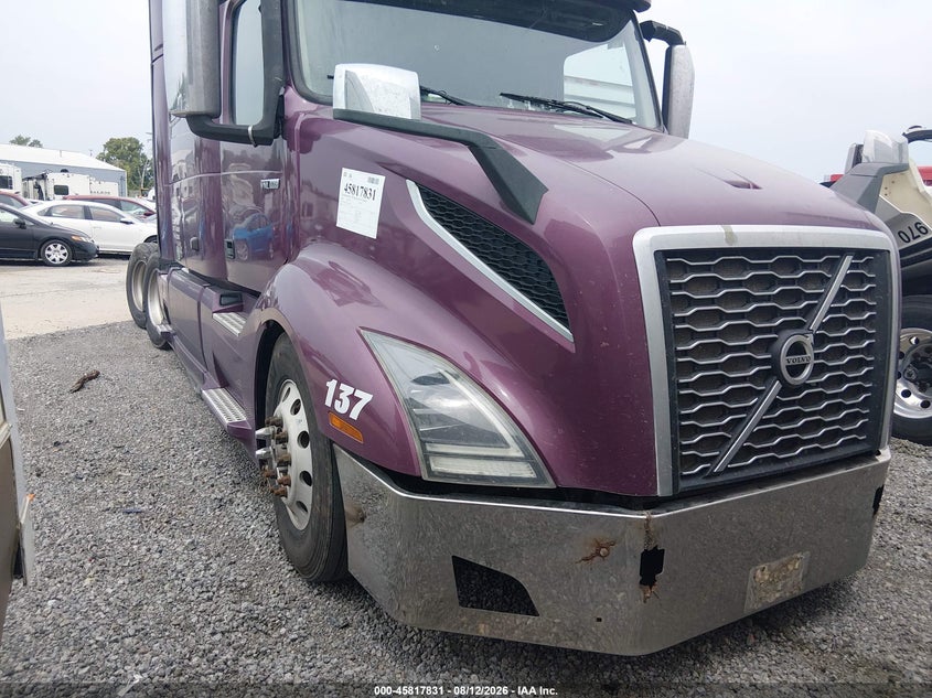 2020 VOLVO VNL auction photo 1