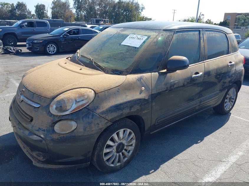 2014 Fiat 500L Easy, Fresh Water, IAAI, VIN ZFBCFABH0EZ002874 — photo 2