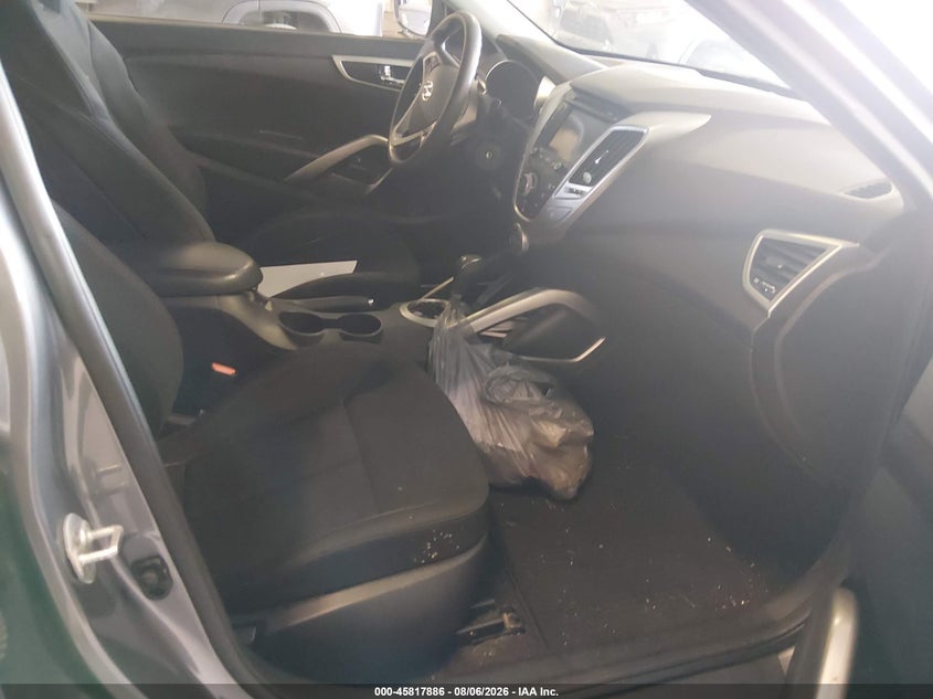 2014 HYUNDAI VELOSTER auction photo 5