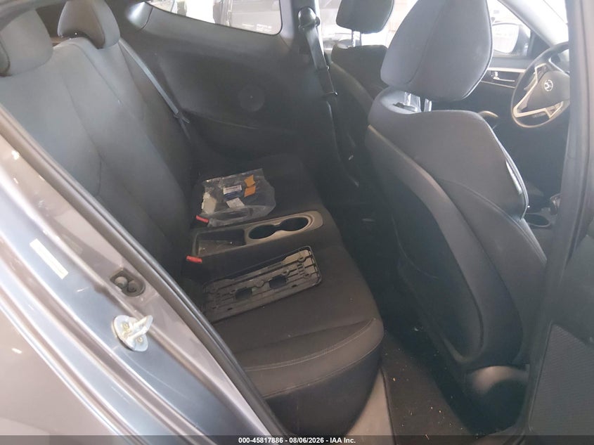 2014 HYUNDAI VELOSTER auction photo 8