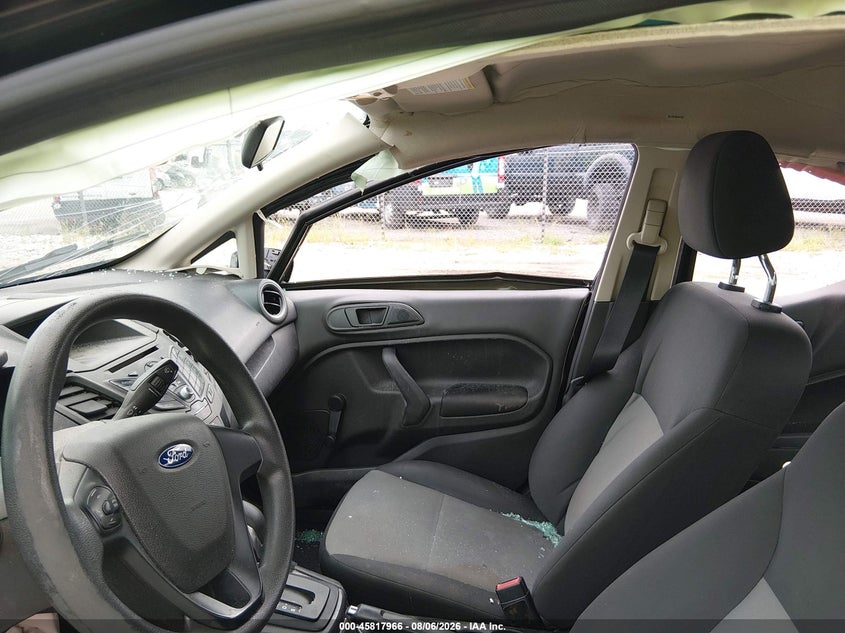 2019 FORD FIESTA auction photo 5