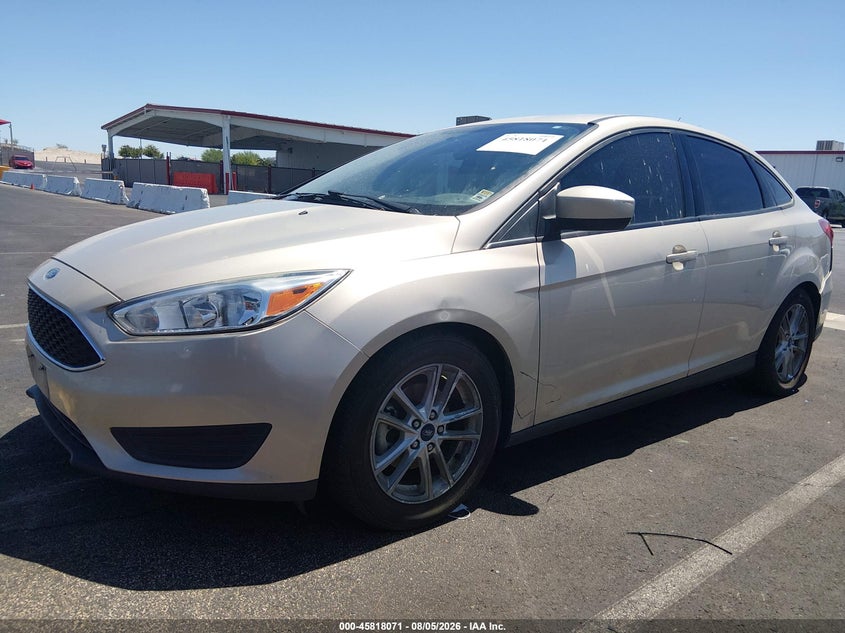 Vin: 1fadp3fe3jl304091, lot: 46316952, ford focus se 20182