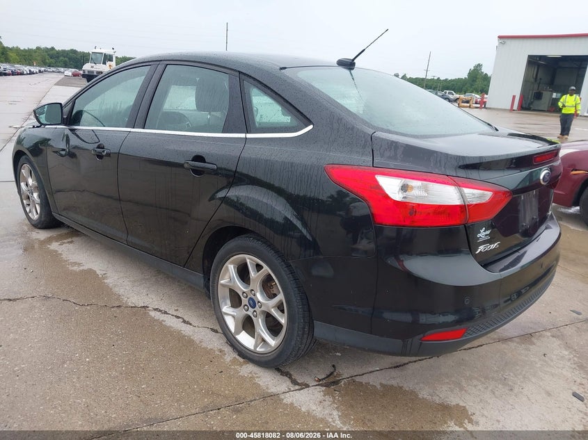 Vin: 1fahp3h24cl301417, lot: 46316963, ford focus sel 20123