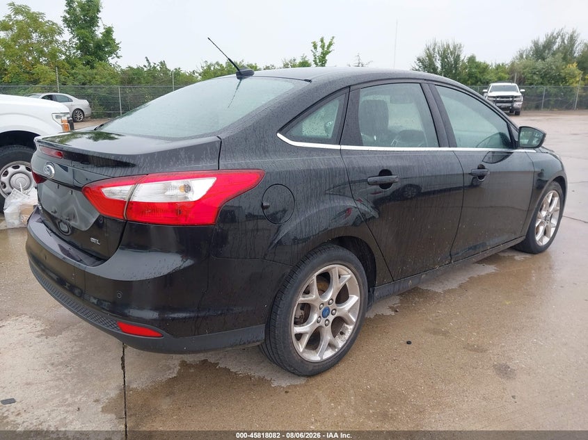 Vin: 1fahp3h24cl301417, lot: 46316963, ford focus sel 20124