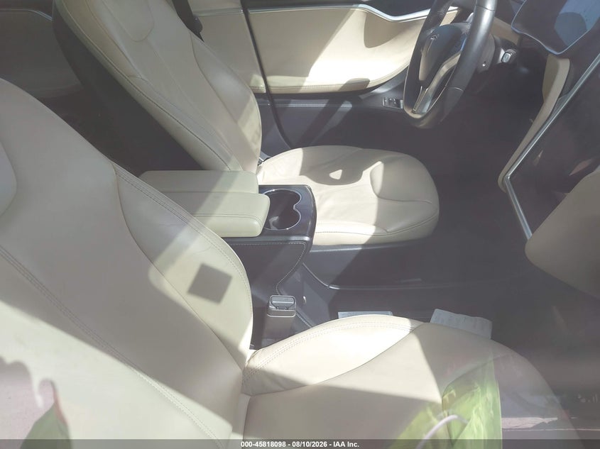 2015 TESLA MODEL S auction photo 5