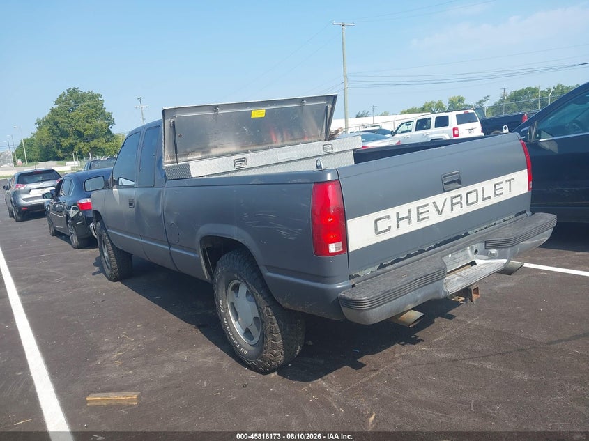 1997 CHEVROLET K1500 auction photo 3