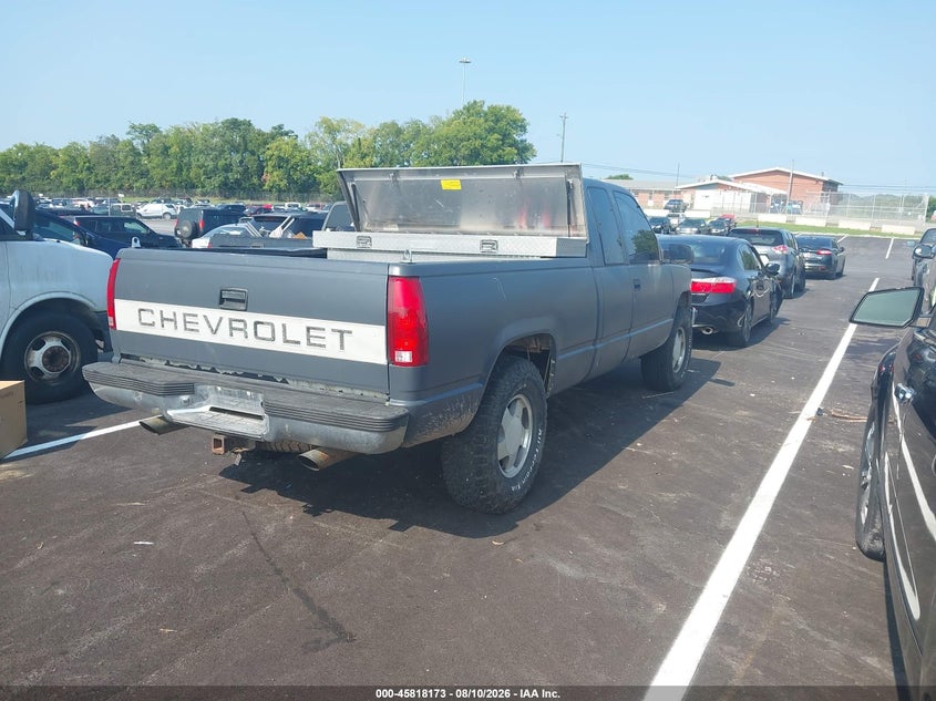 1997 CHEVROLET K1500 auction photo 4