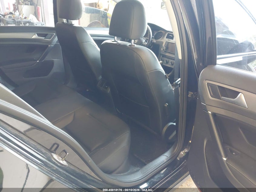 2016 VOLKSWAGEN GOLF auction photo 8