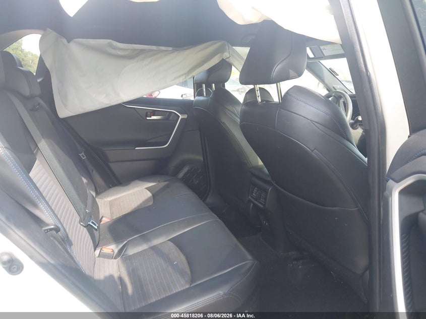 2021 TOYOTA RAV4 HYBRID auction photo 8