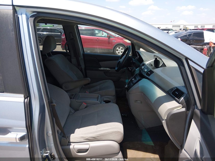 2012 HONDA ODYSSEY auction photo 5