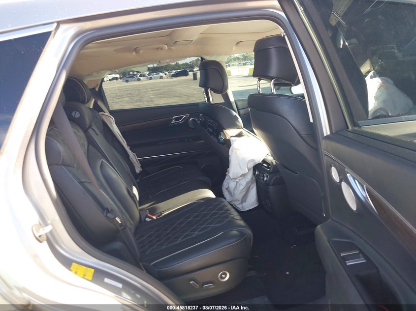 2023 GENESIS GV80 auction photo 8