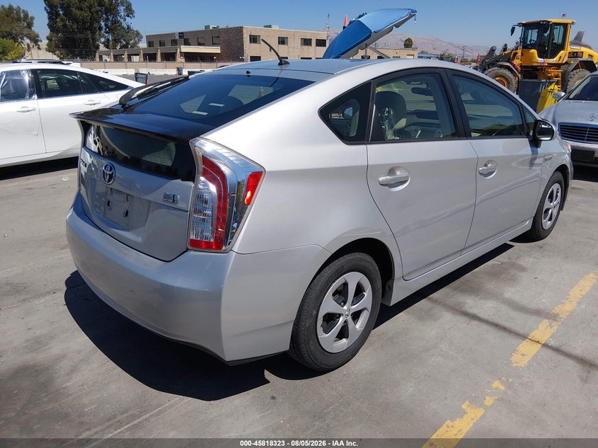 Vin: jtdkn3du0f0446165, lot: 46317204, toyota prius two 20154