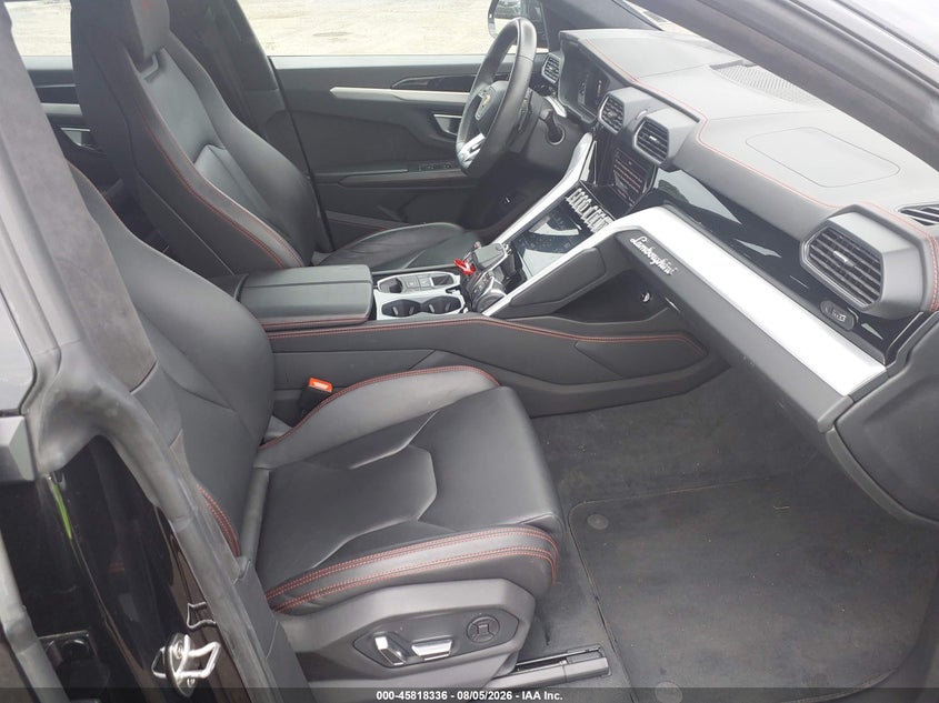 2020 LAMBORGHINI URUS auction photo 5