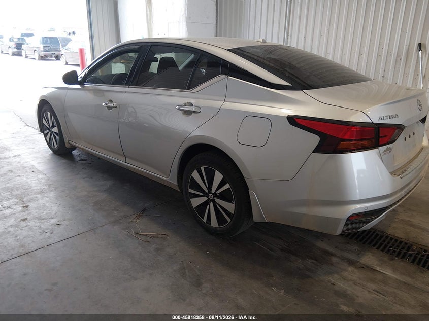 2021 NISSAN ALTIMA auction photo 3