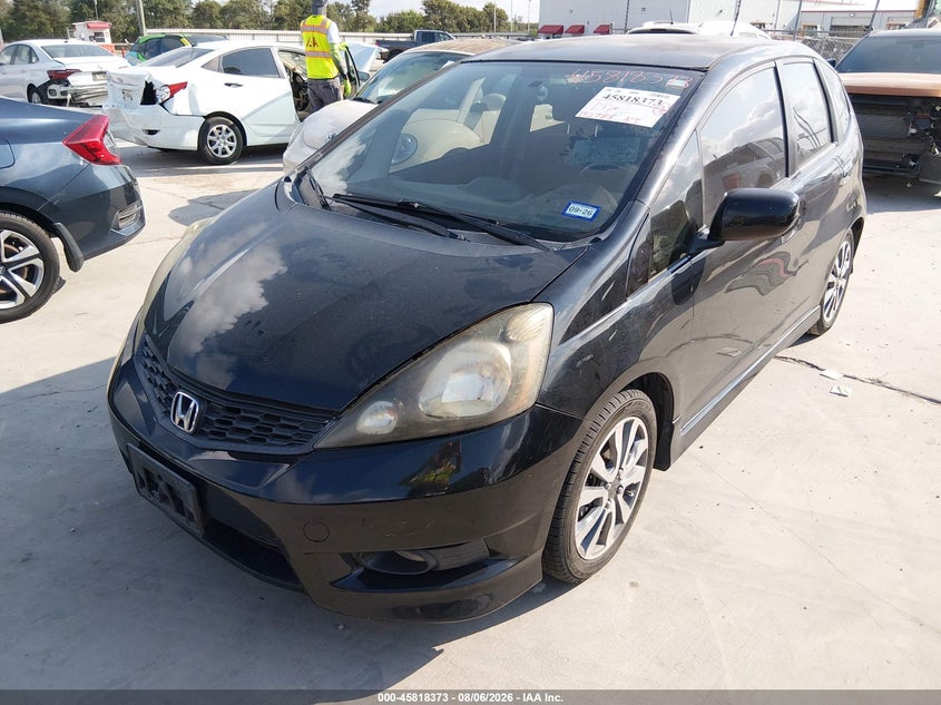 Vin: jhmge8h68dc009264, lot: 46317255, honda fit sport 20132