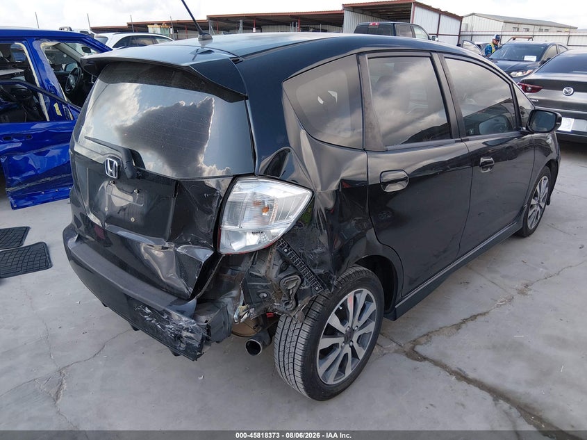 2013 HONDA FIT auction photo 4