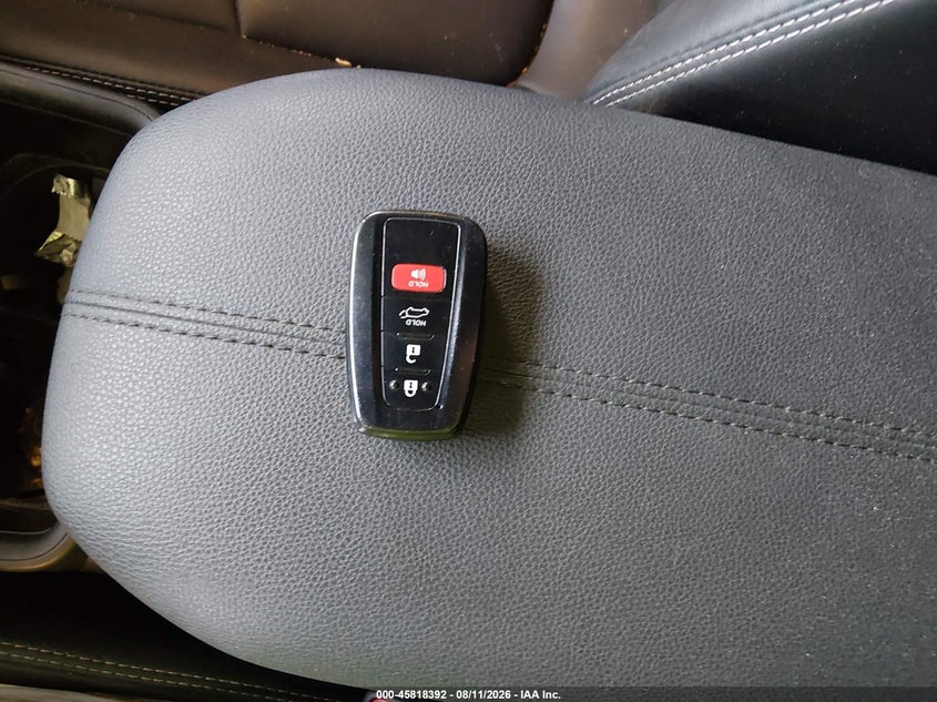 TOYOTA RAV4 - zdjęcie 11