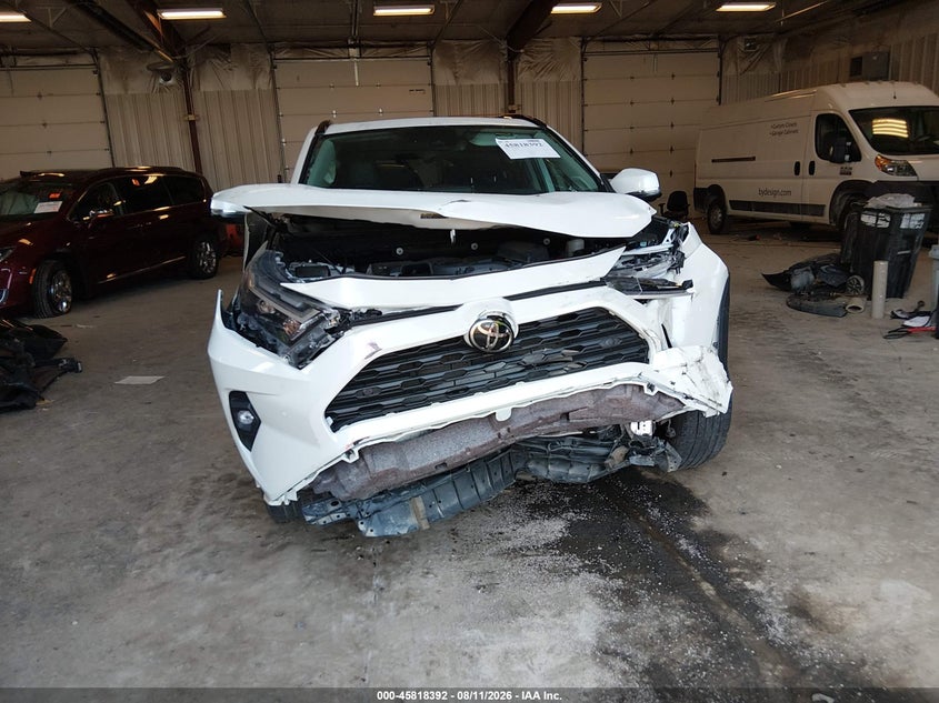 2022 TOYOTA RAV4 auction photo 6