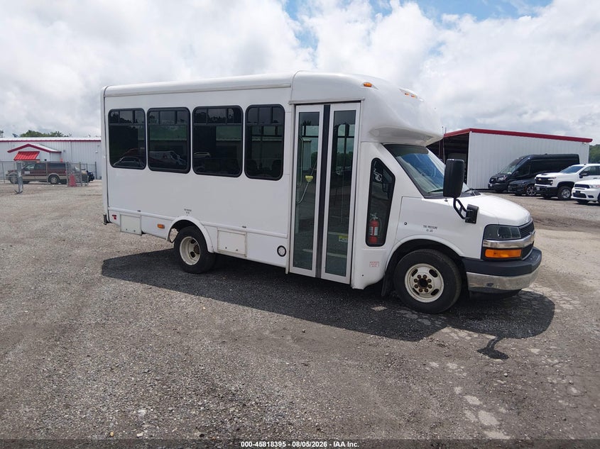 2015 Chevrolet Express, Обычный износ, IAAI, VIN 1GB3G2BL7F1160749 — фото 1