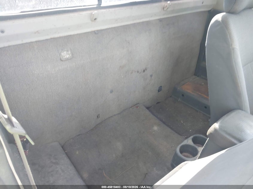 2001 NISSAN FRONTIER auction photo 8