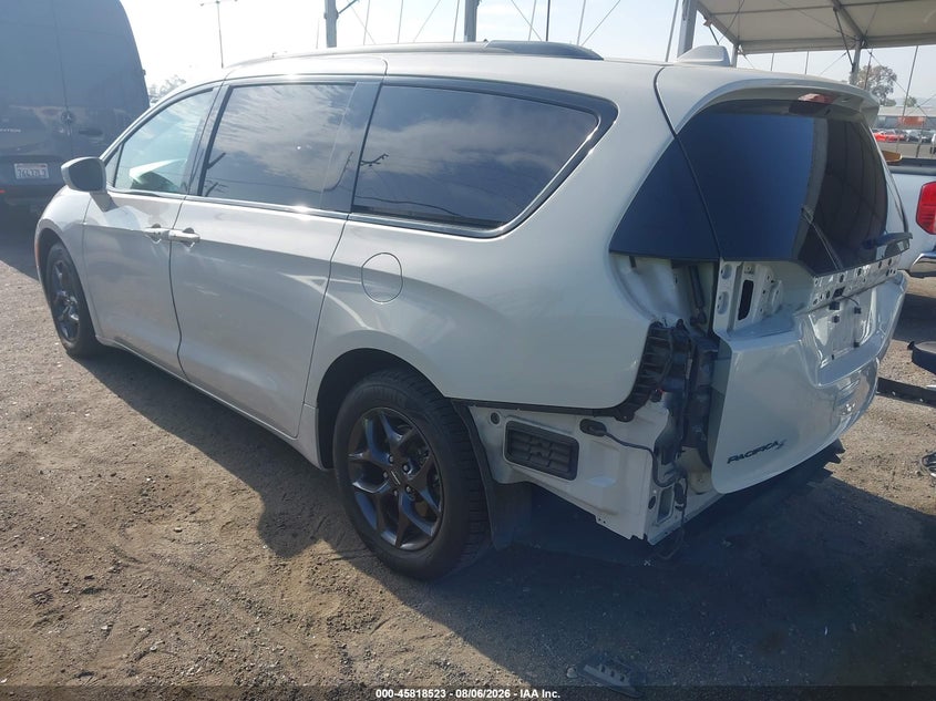 Vin: 2c4rc1bgxkr705430, lot: 46317403, chrysler pacifica touring l 20193