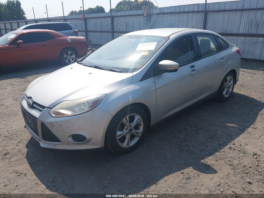 Vin: 1fadp3f28el147458, lot: 46317428, ford focus se 20142