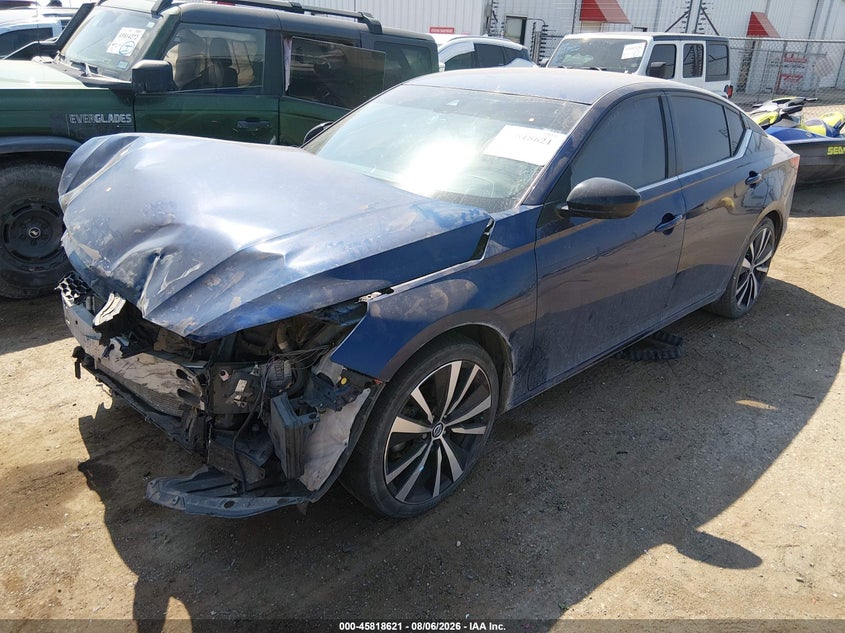 Vin: 1n4bl4cv3nn317897, lot: 46317502, nissan altima sr fwd 20222