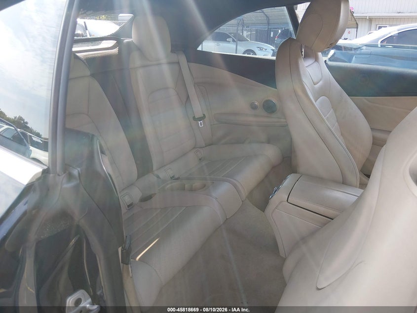 MERCEDES-BENZ C 300 - zdjęcie 8